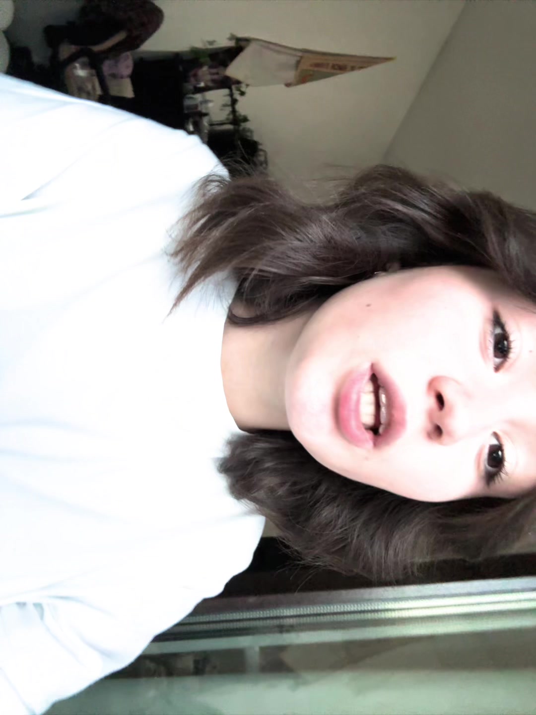 @🧝🏼♀️