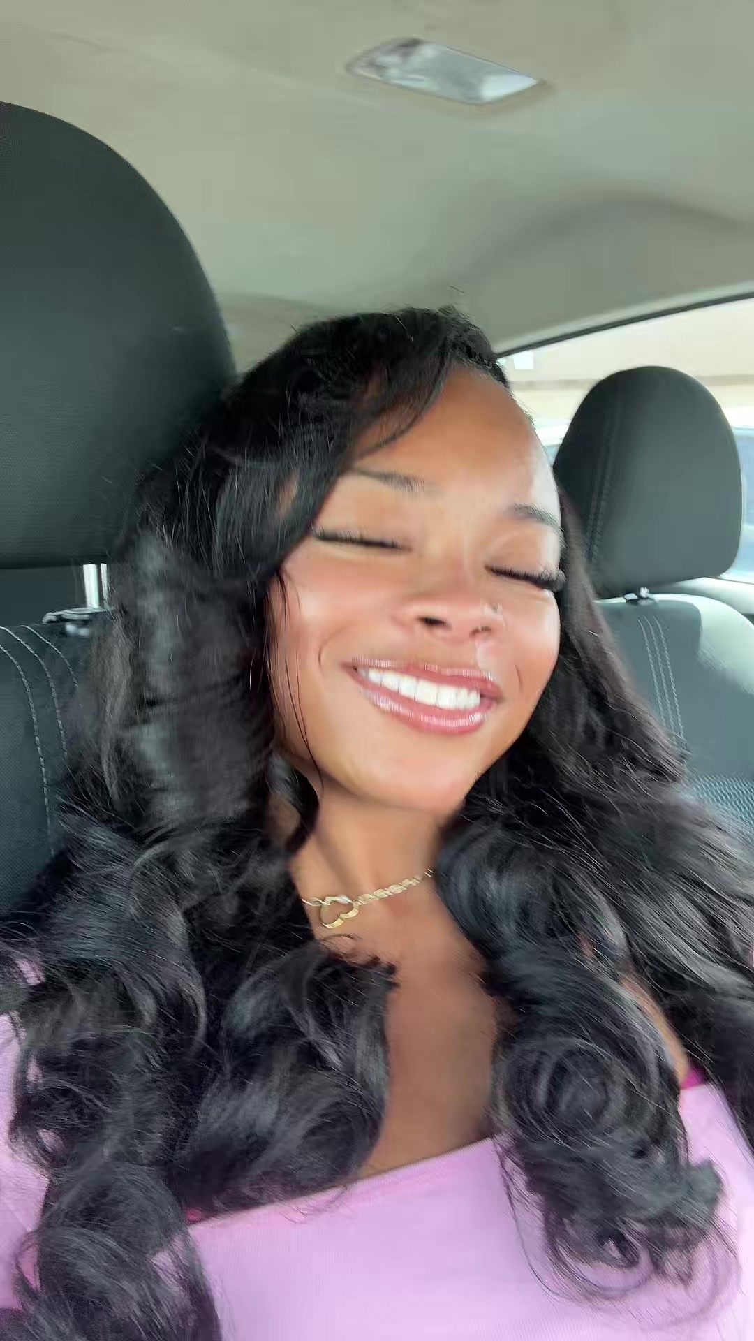 @QUEENCHANISE ♛