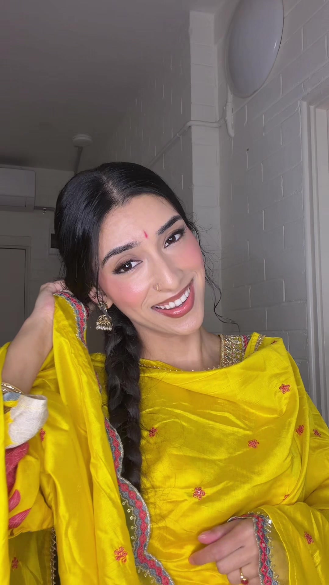 @Laxmi 👸🏻🇳🇵