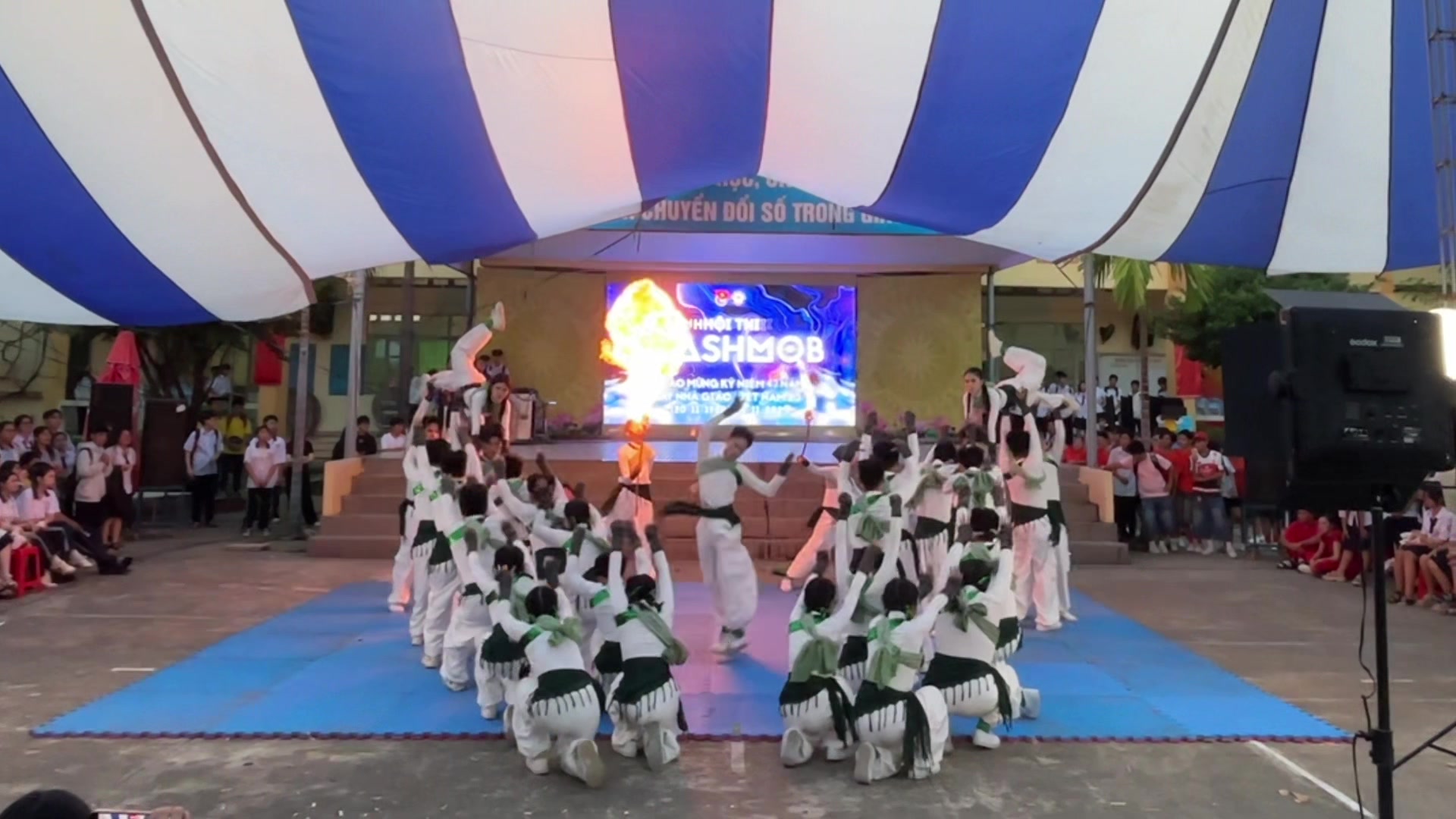 @Nhân Đạt 🦁