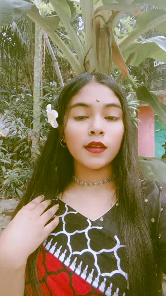 @মায়াবতী😊😅