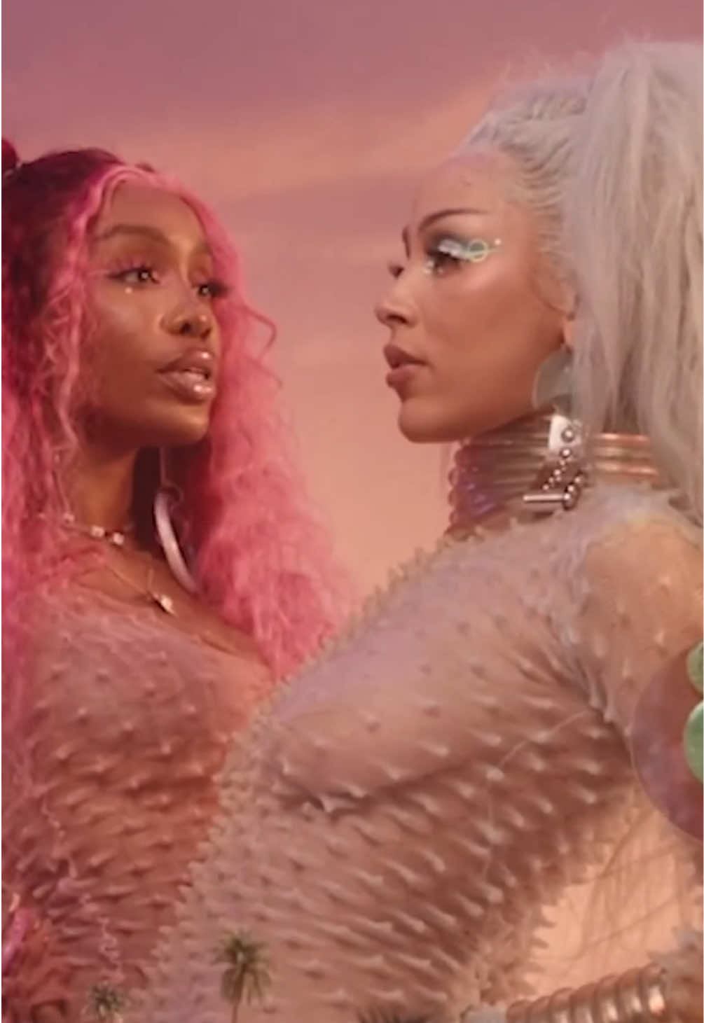 @Female RNB