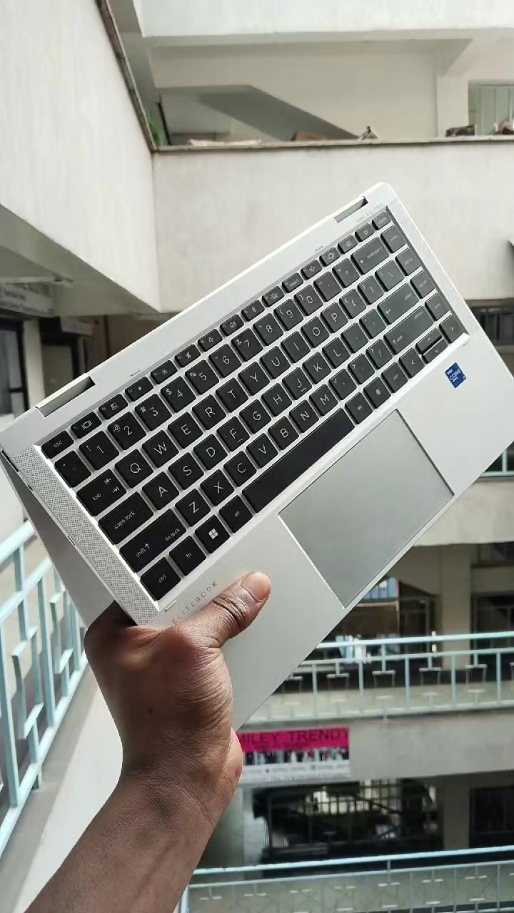 @DK LAPTOPS