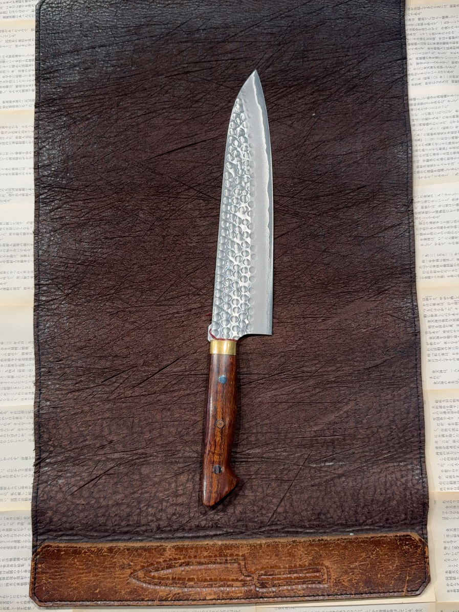 @Knifewear