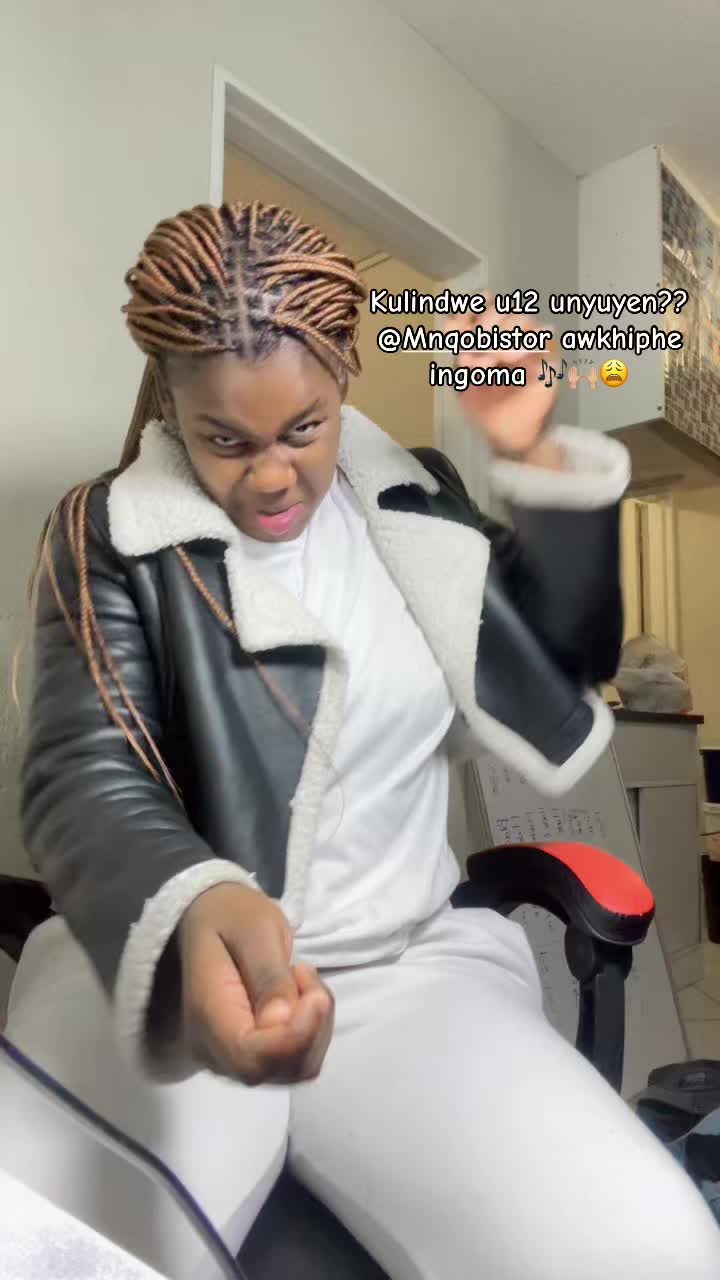 @MakaGuccikay1owes2akekho