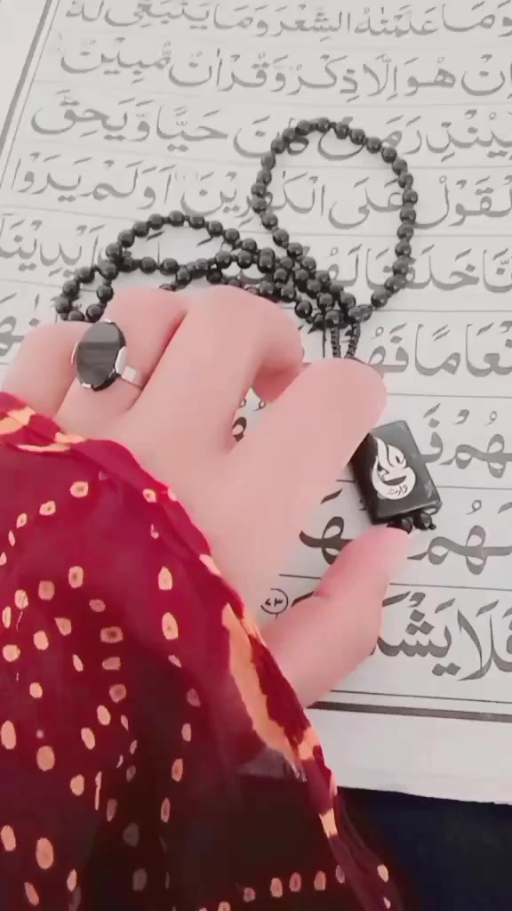 @(✿ ♡‿♡)🖤zoya malik🖤 (｡♡‿♡｡)