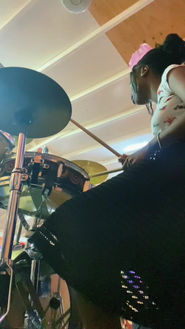 @talentedLiz🎤🥁👌🏾✍🏾