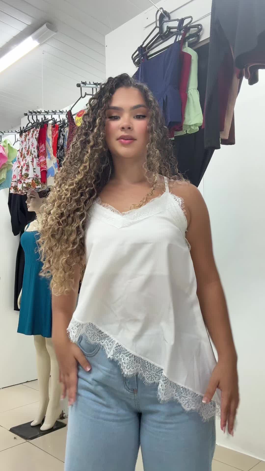 @Aysha Mitomari