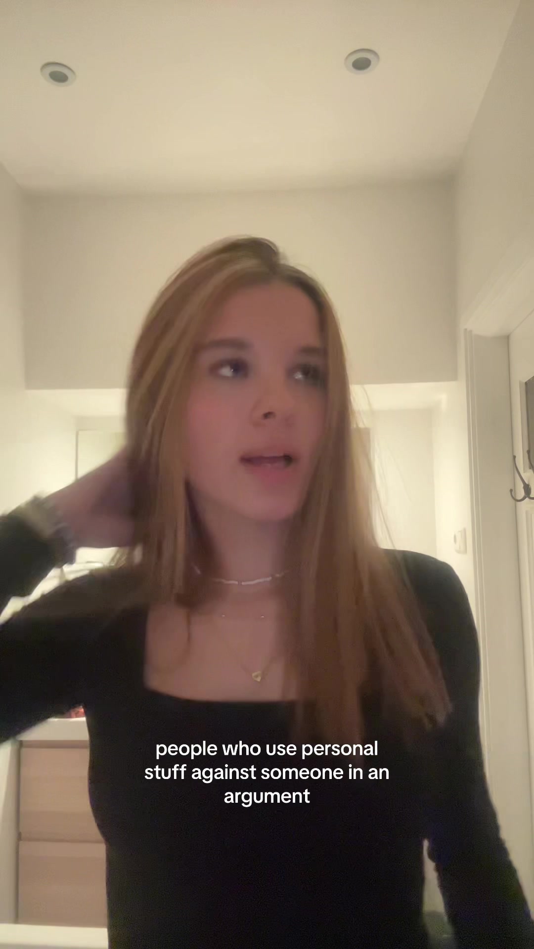 @👤