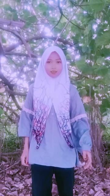 @𝗡𝘂𝗿🌻