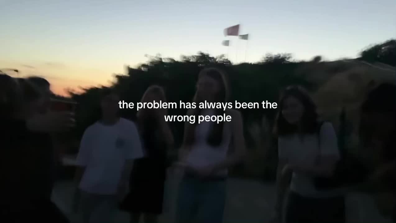 @🪷