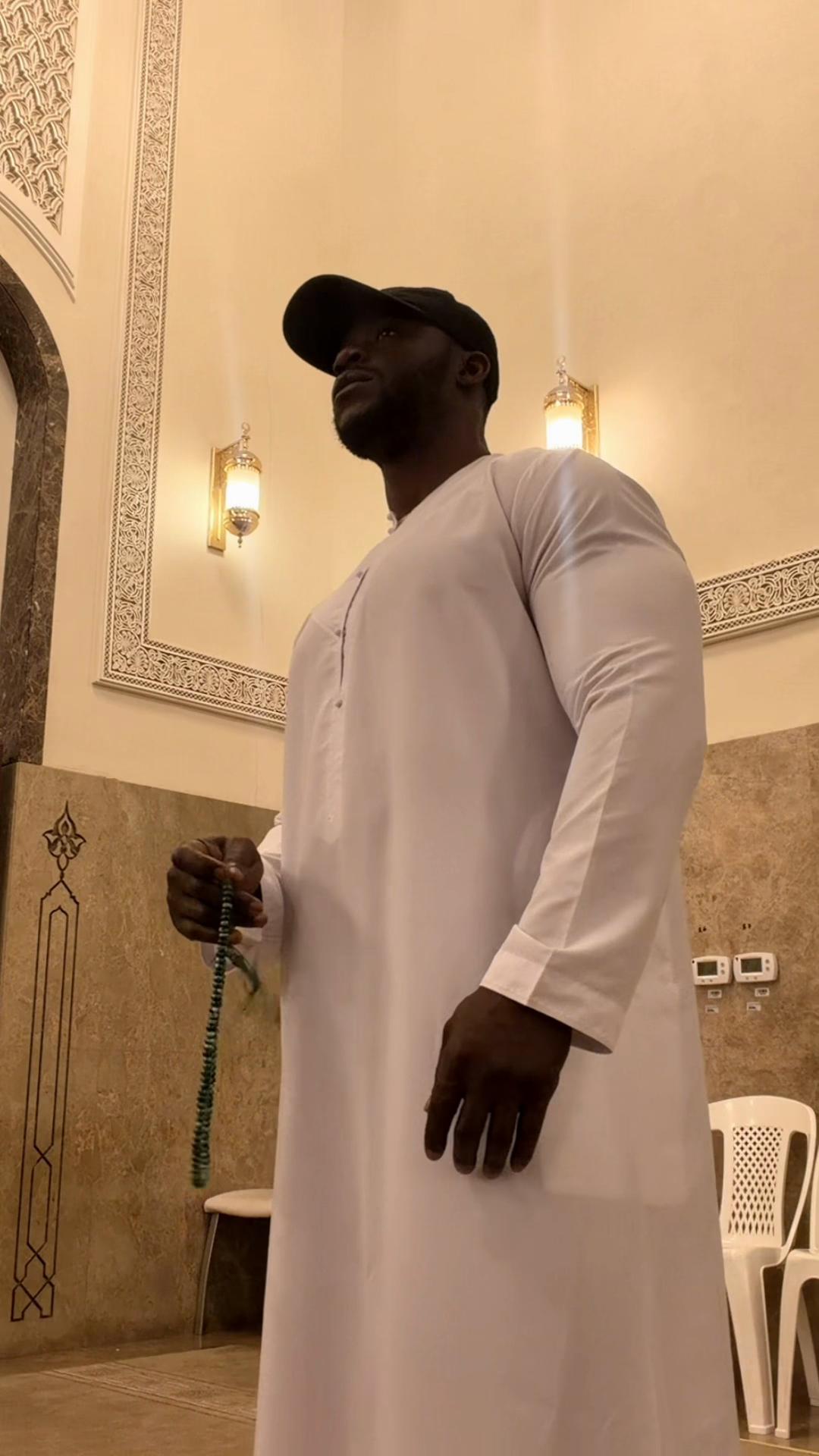 @Bodymoney