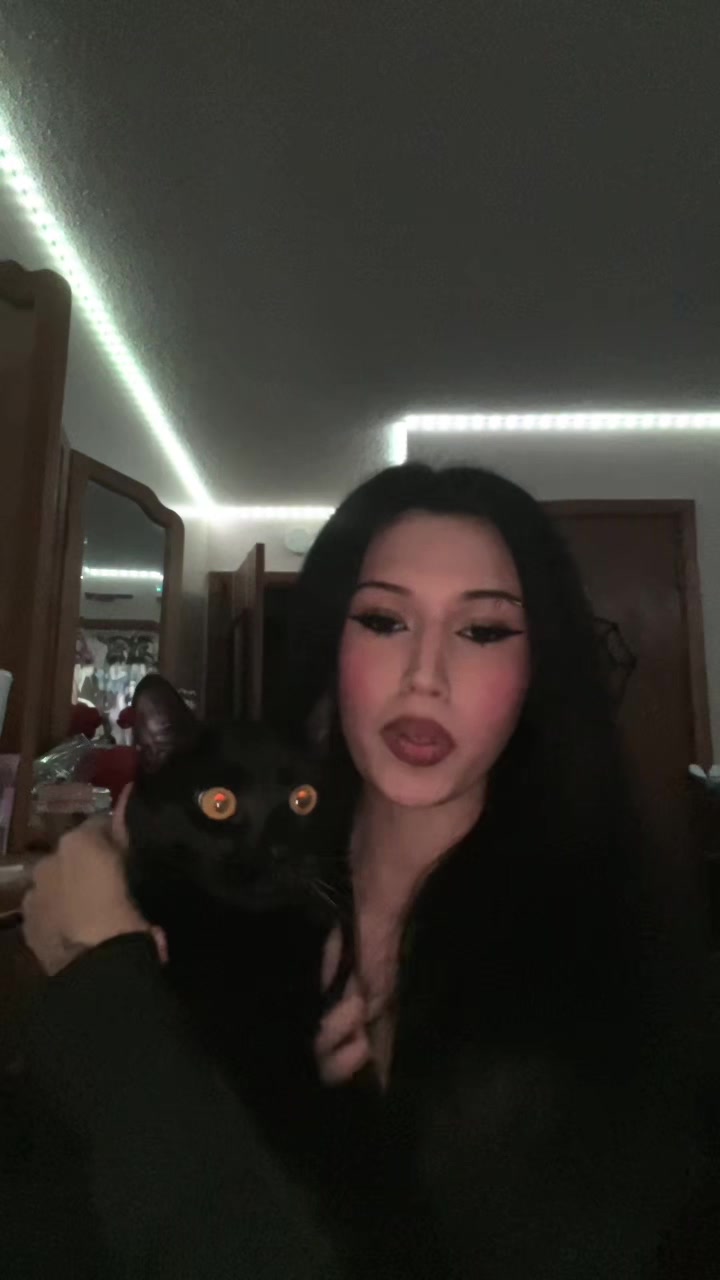 @tiana03