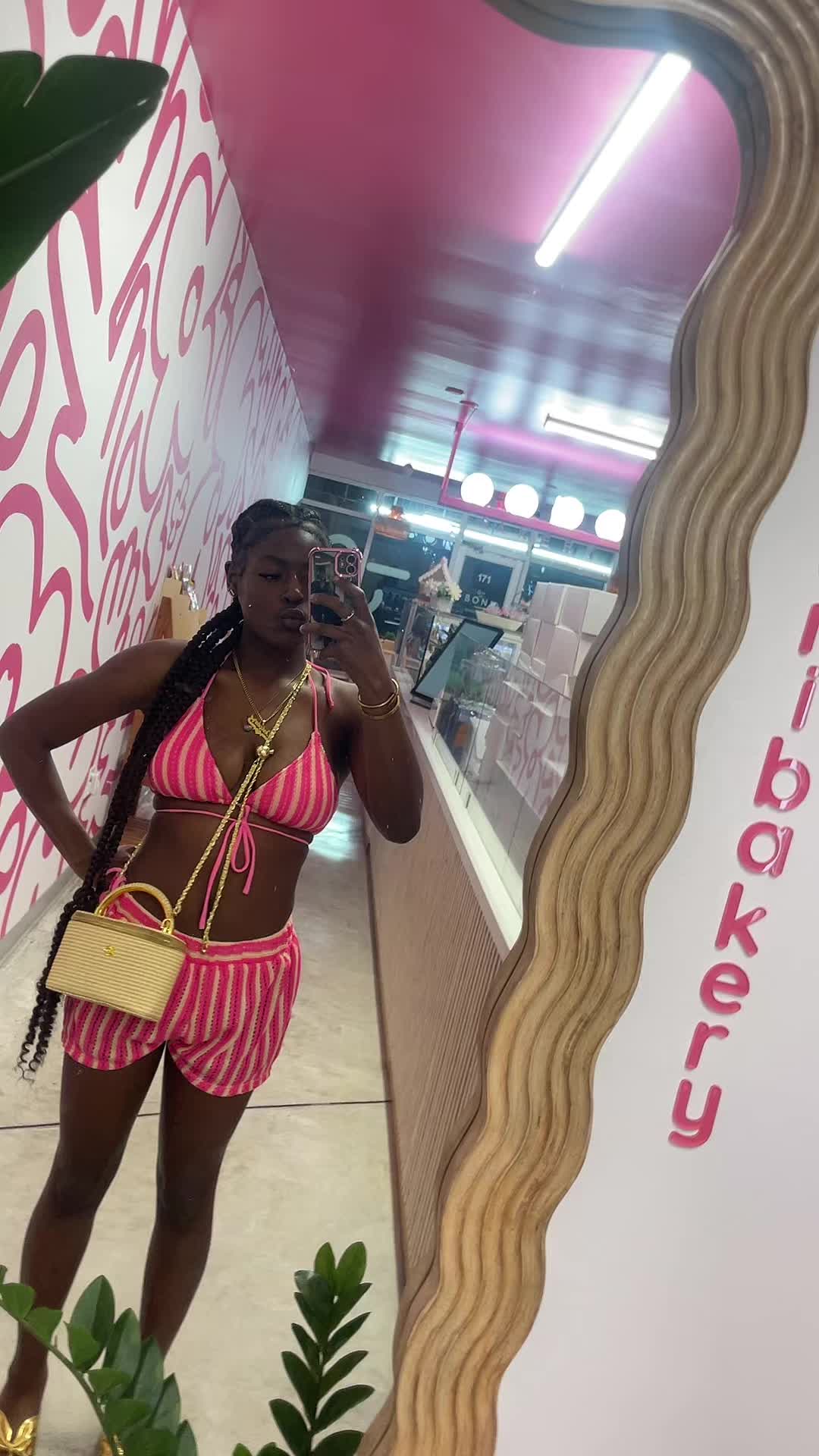 @Mmmchttt🤦🏾&zwj;♀️