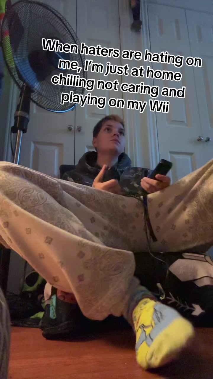 @🖤Cr4ZyA1iEn🛸🕷️