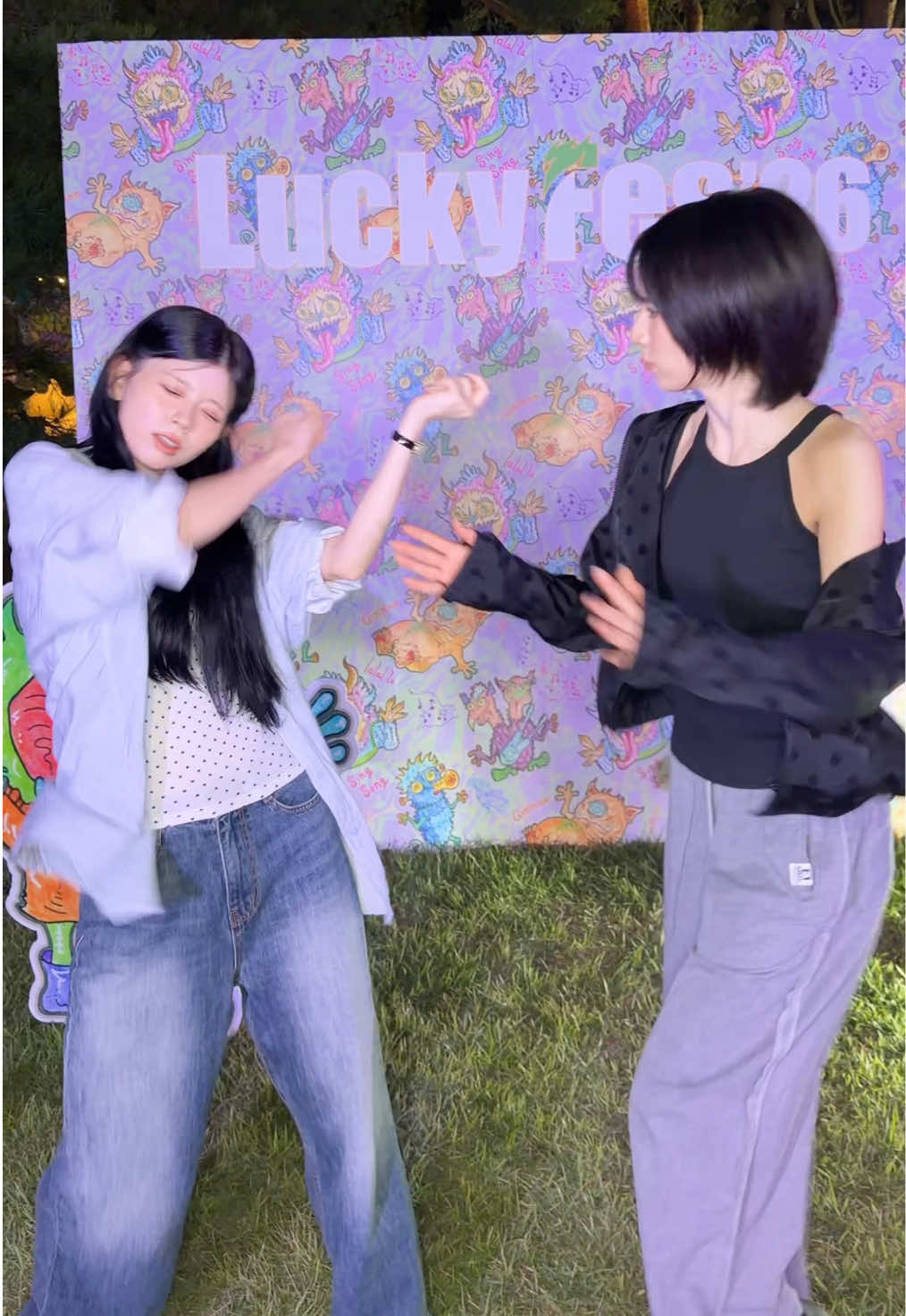 @NiziU