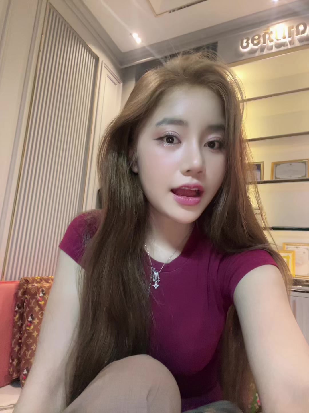 @ອິນ🩵ຊອງສຳຮ້ອງ