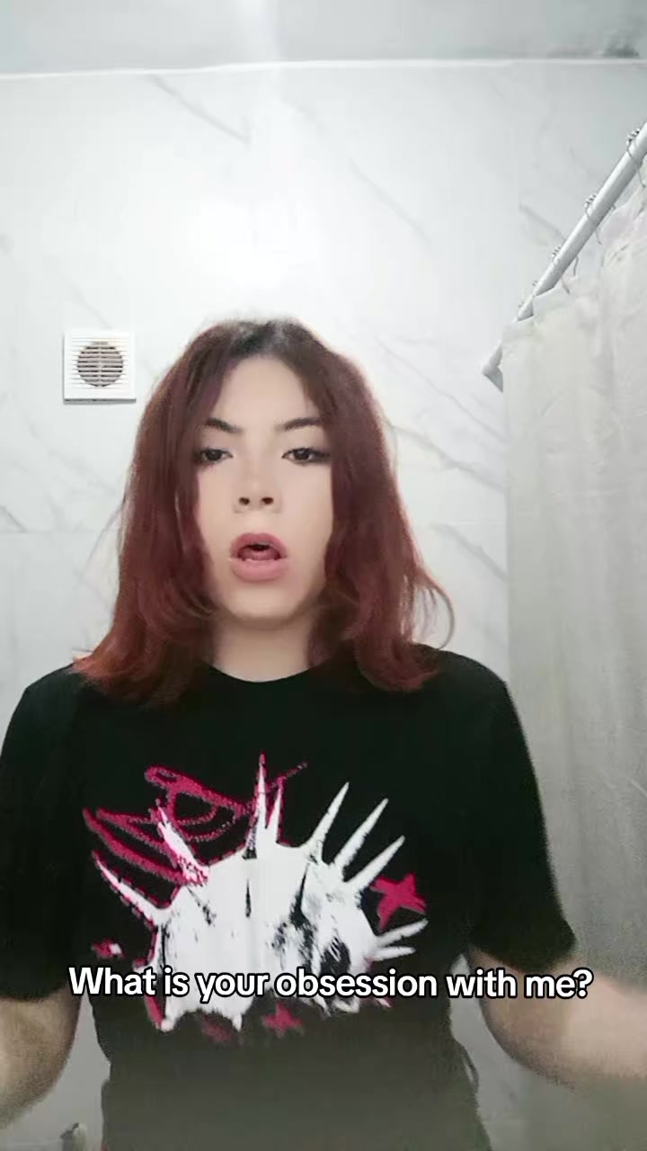 @𝐌𝐢𝐚 𝐓𝐫𝐞𝐯𝐢
