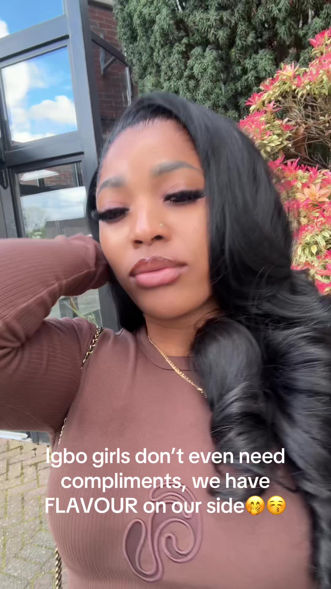 @faveour__