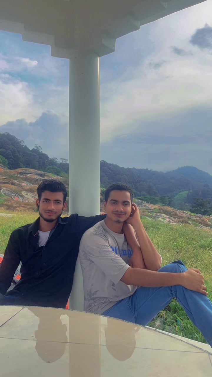 @BRAND🦋RAJU
