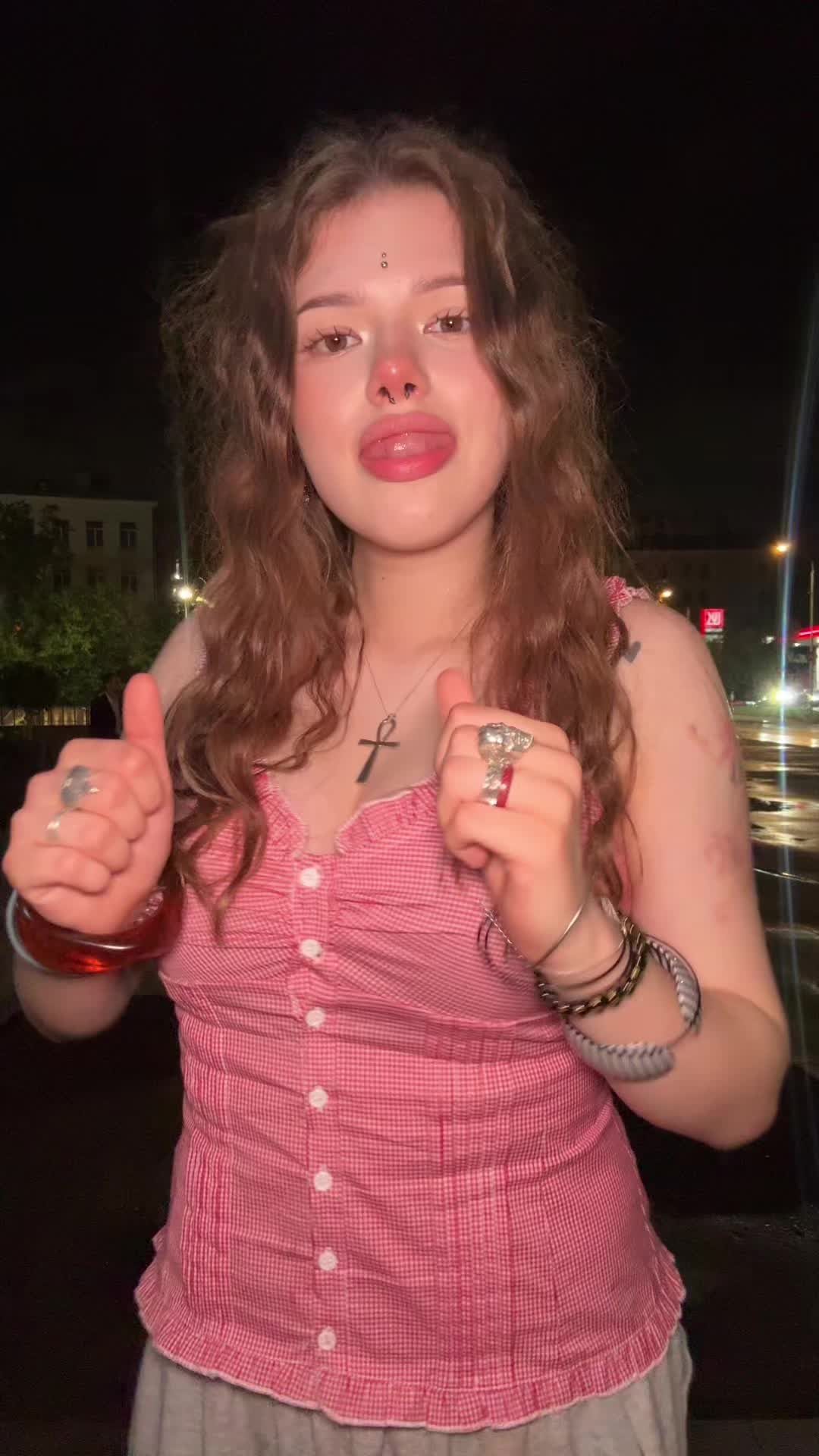@aluvvwqq