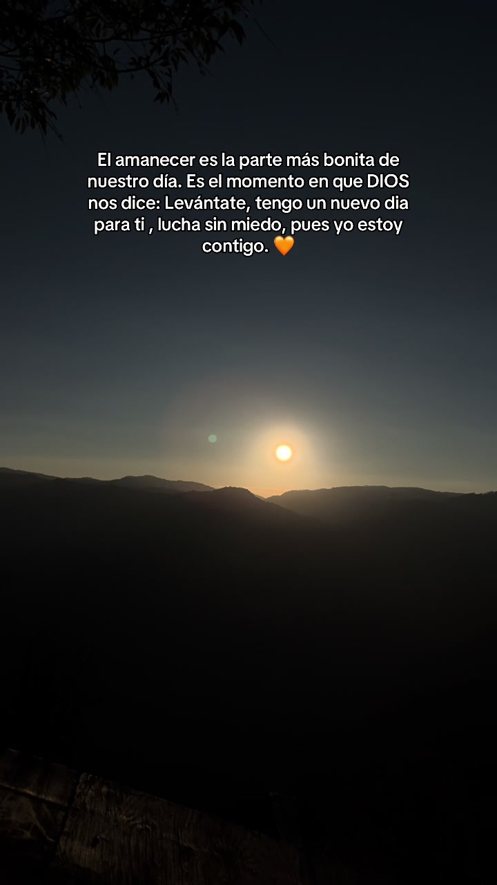 @YessiLara👷&zwj;♀️