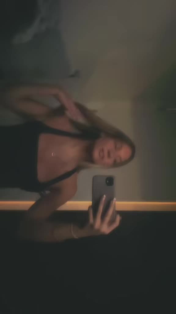@unicornsandrainbows678