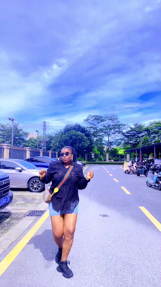 @NELON🇨🇳 CELEBRITY AGENT