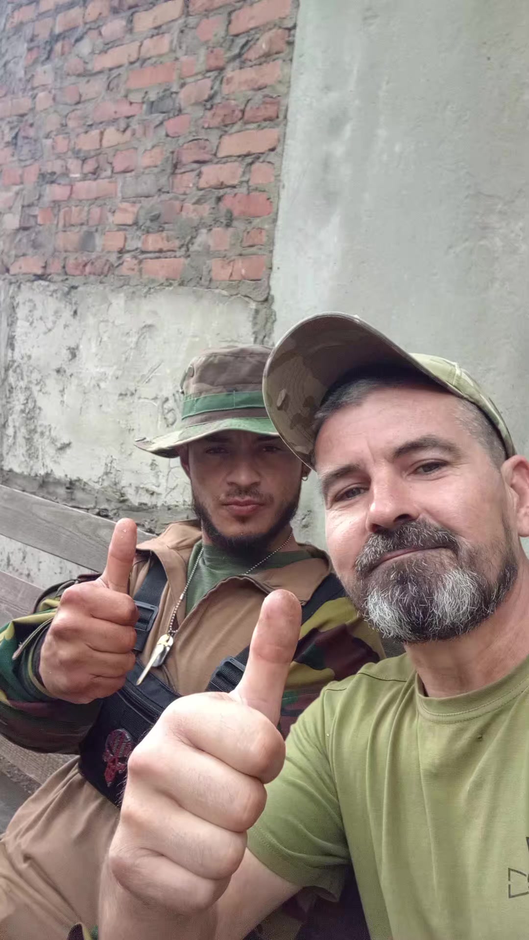 @Brusok