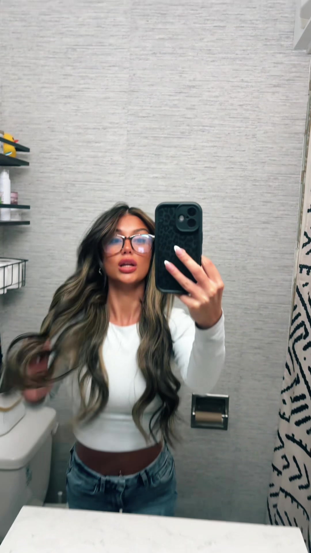 @Lo💜🍒