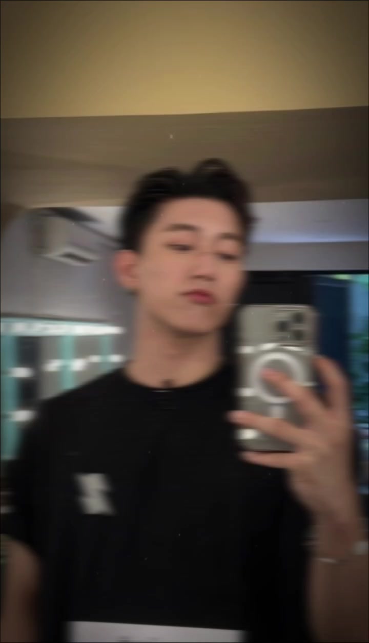 @Paransa