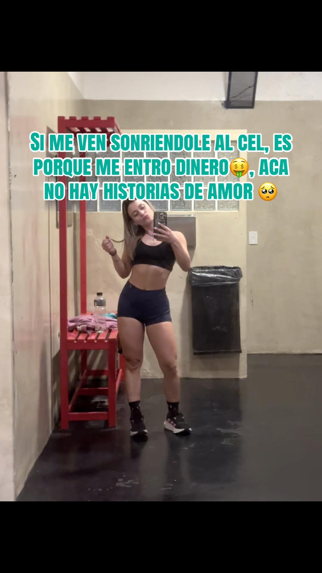 @TATI🔮