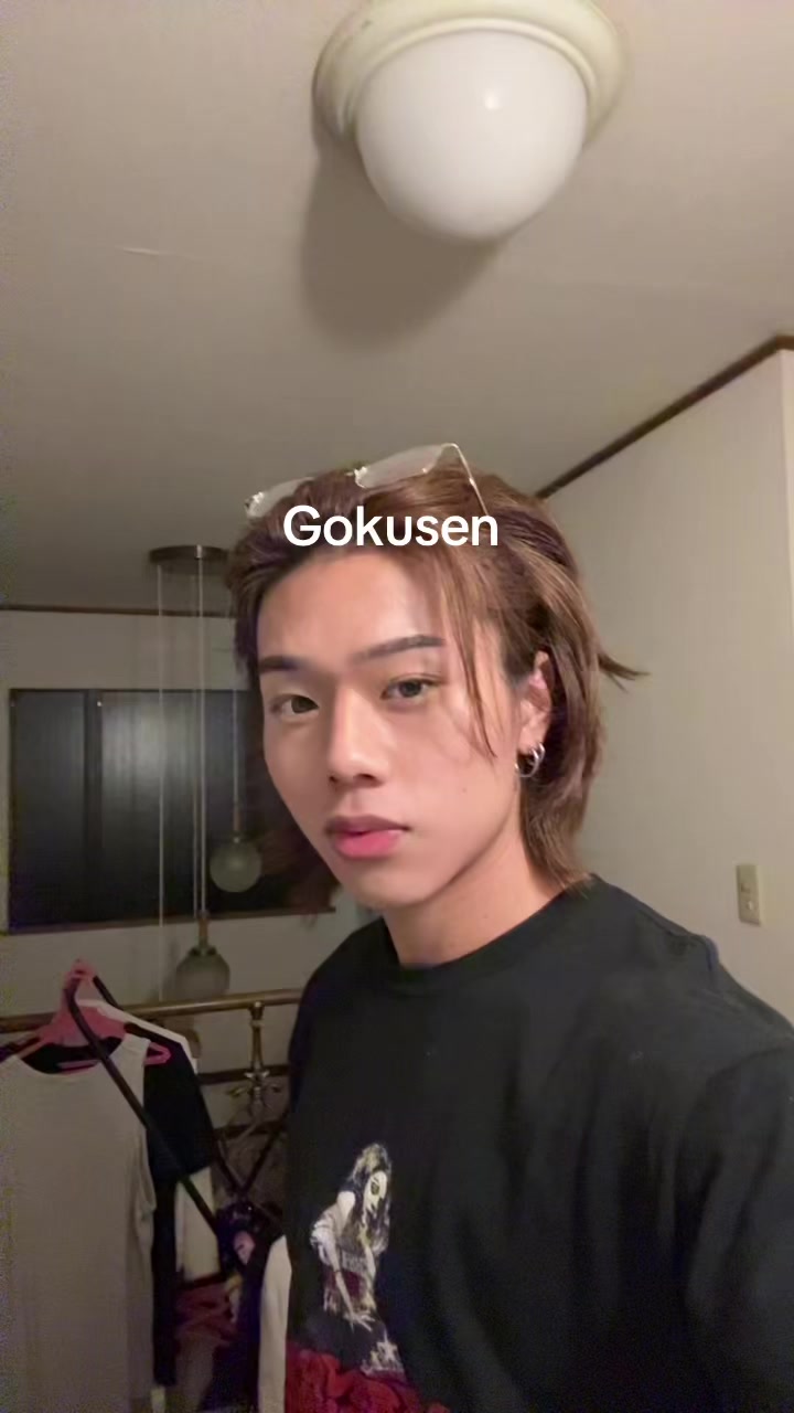 @leona