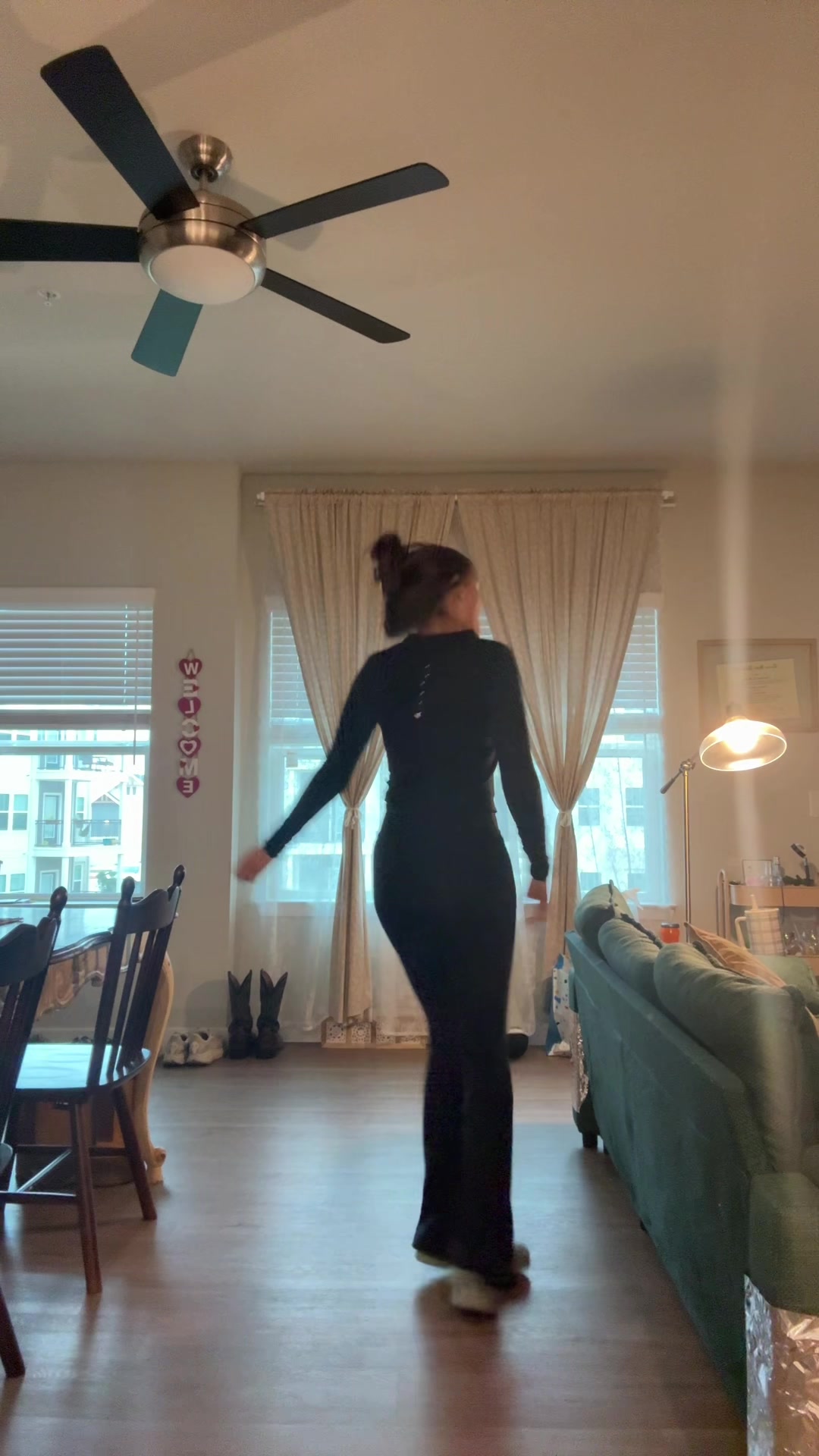 @essppyy