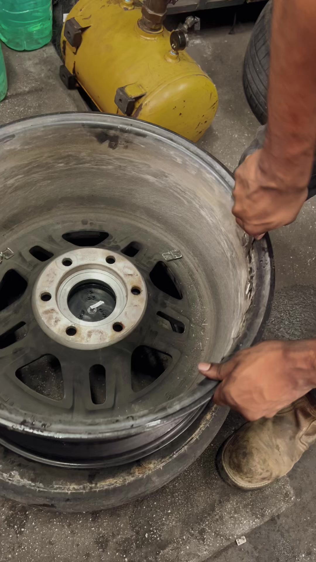 @Greenway Tires Ltd