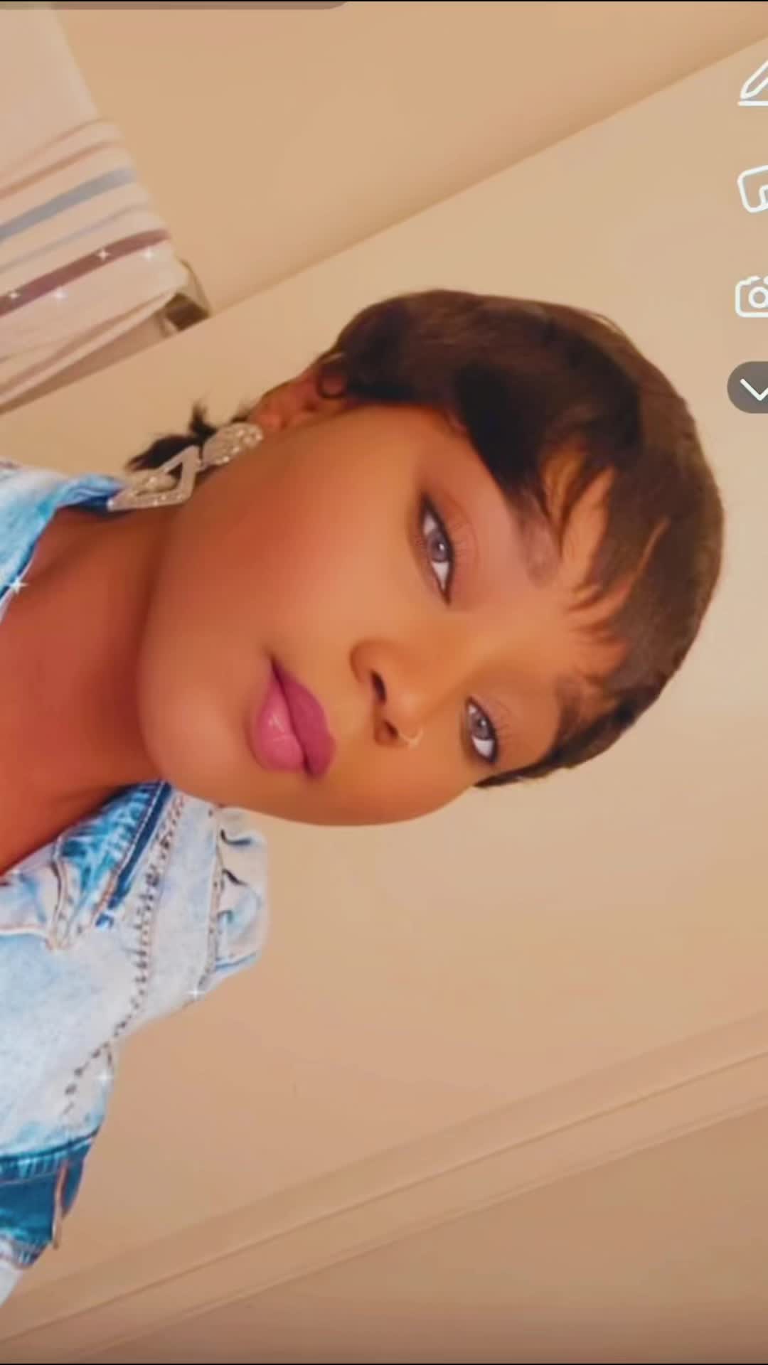 @ioio678900