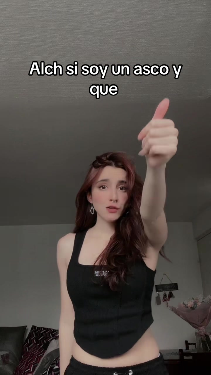 @Señorita Nic0tina 🩶