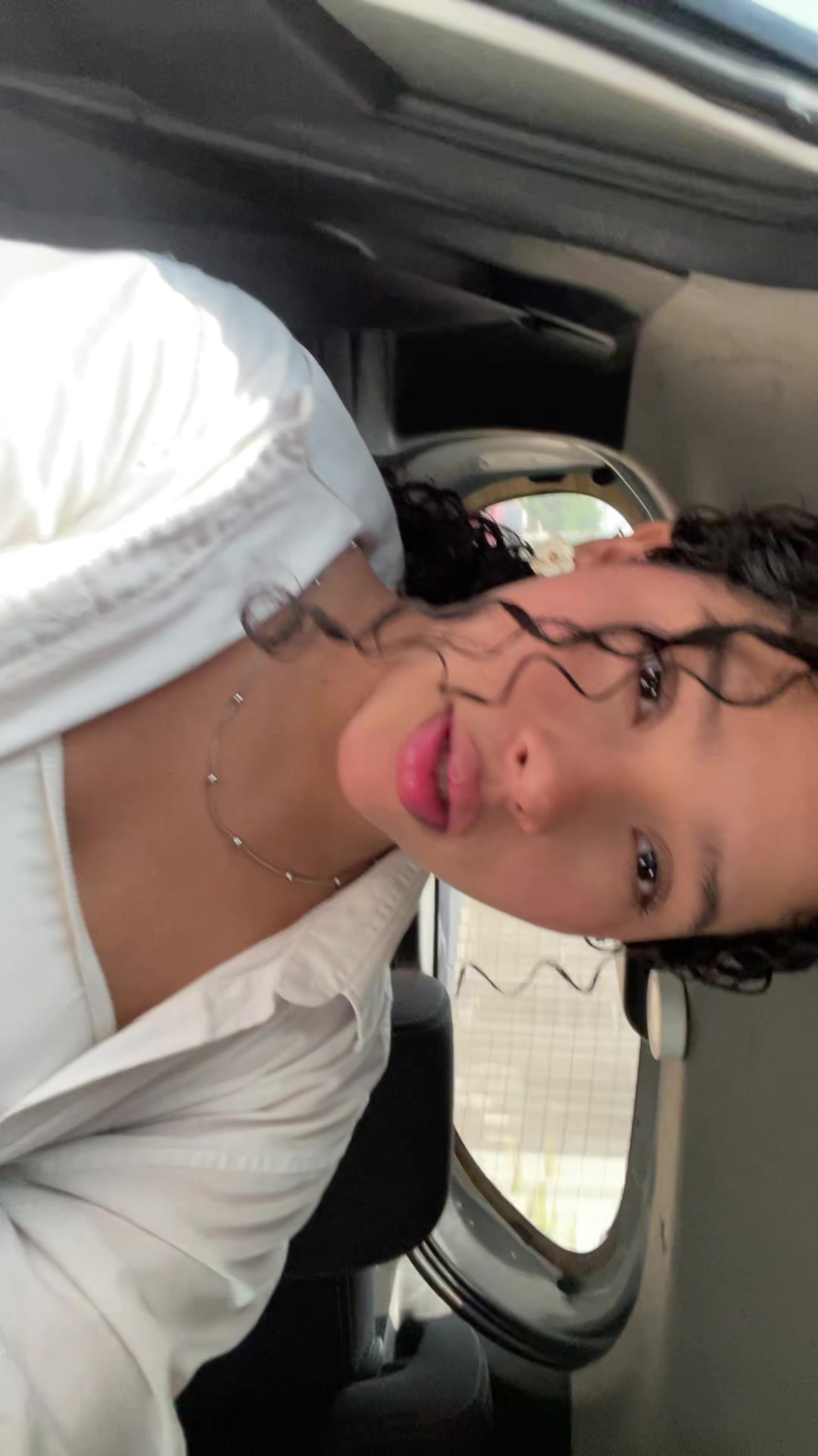 @ANGIE 🌷