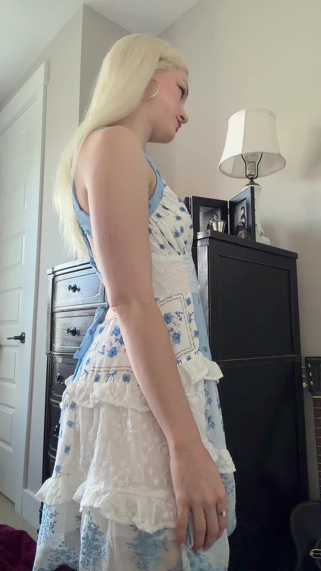 @naomicarman