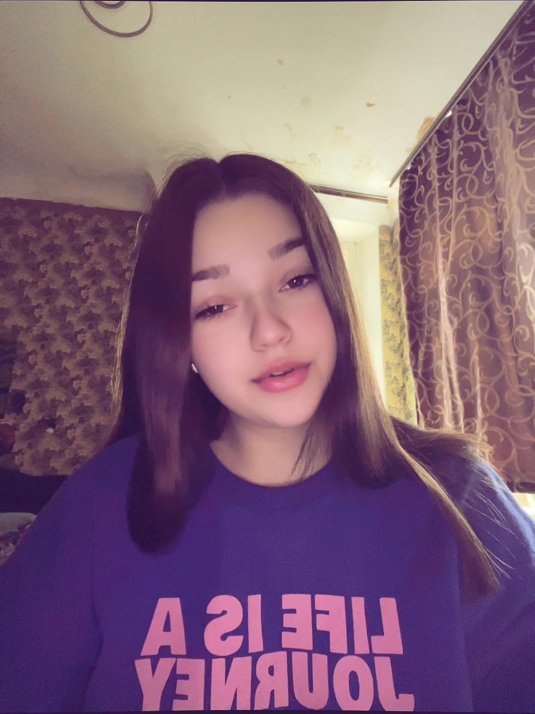 @vikylik24