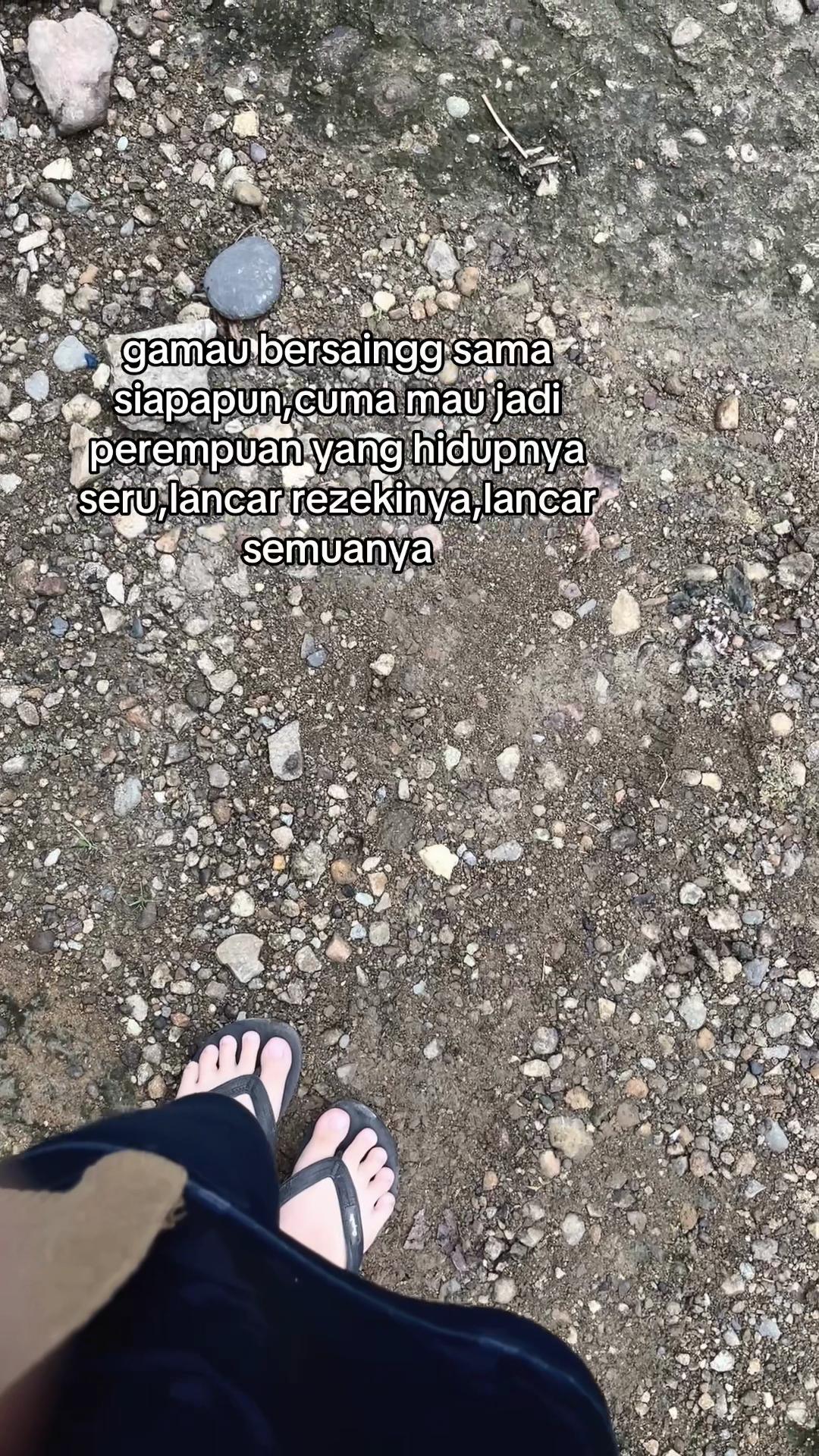 @Jaybluee_
