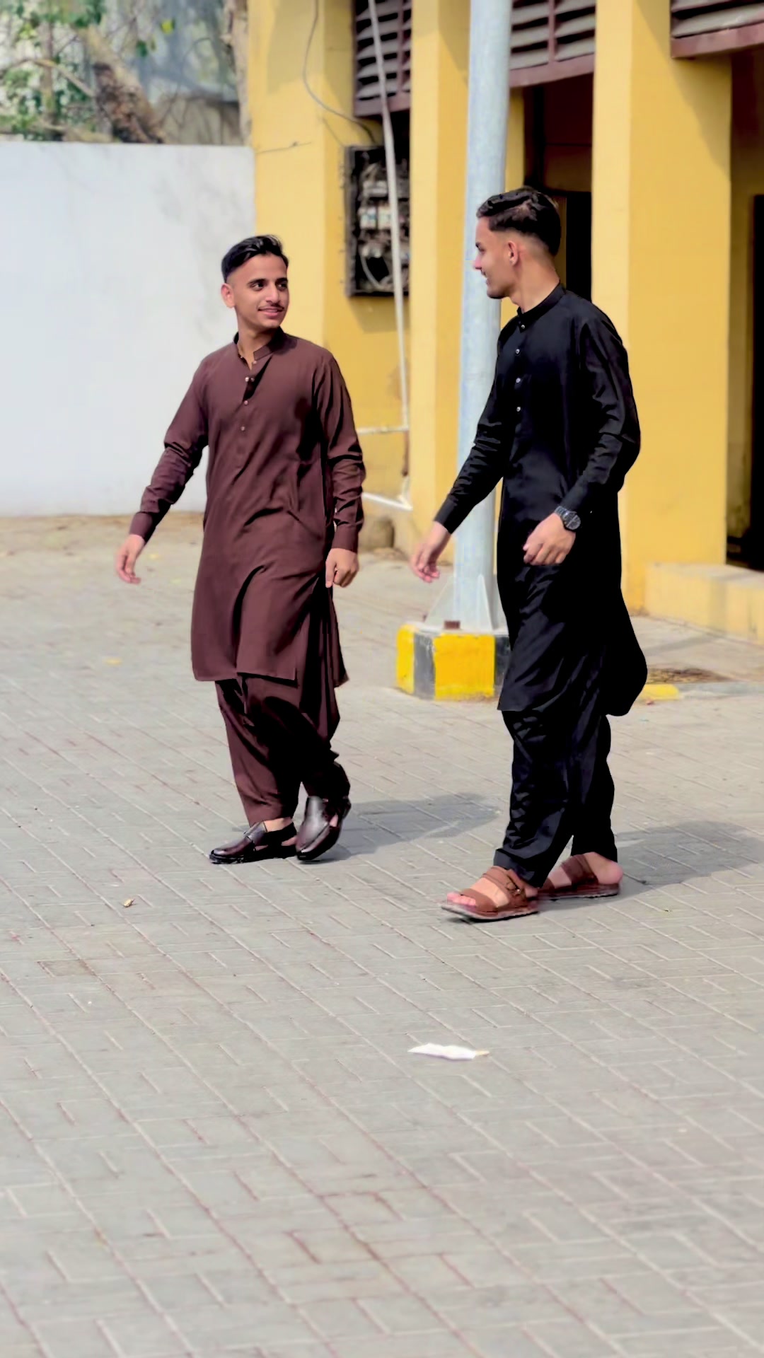 @rafay_khan33