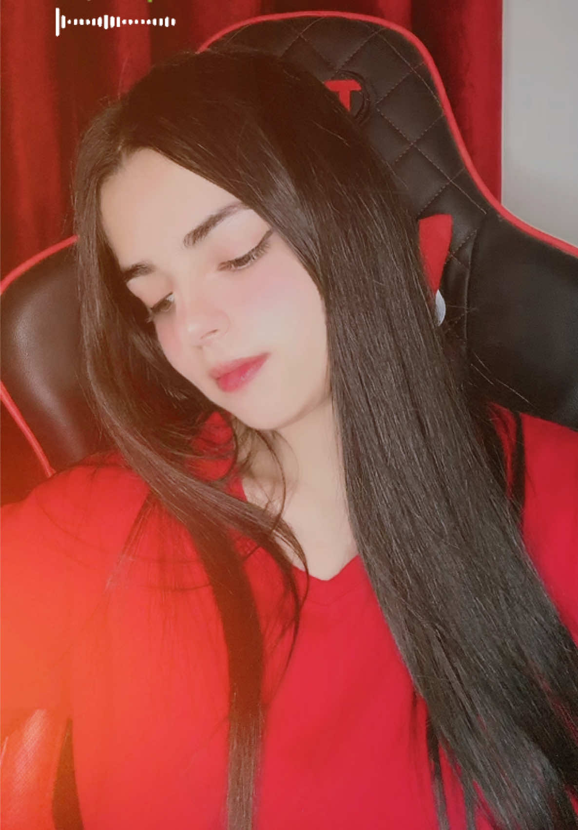 @👑 𝑸𝑼𝜠𝜠𝑵 𝑮 👑