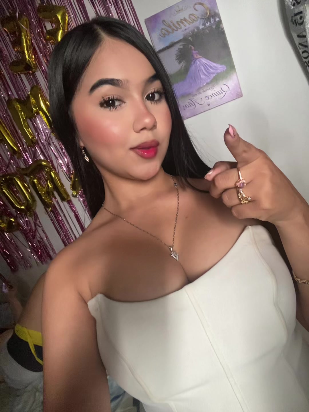@Camila19