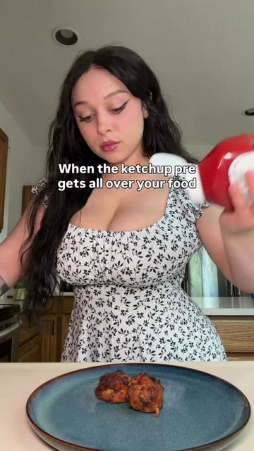 @ItsCayYay