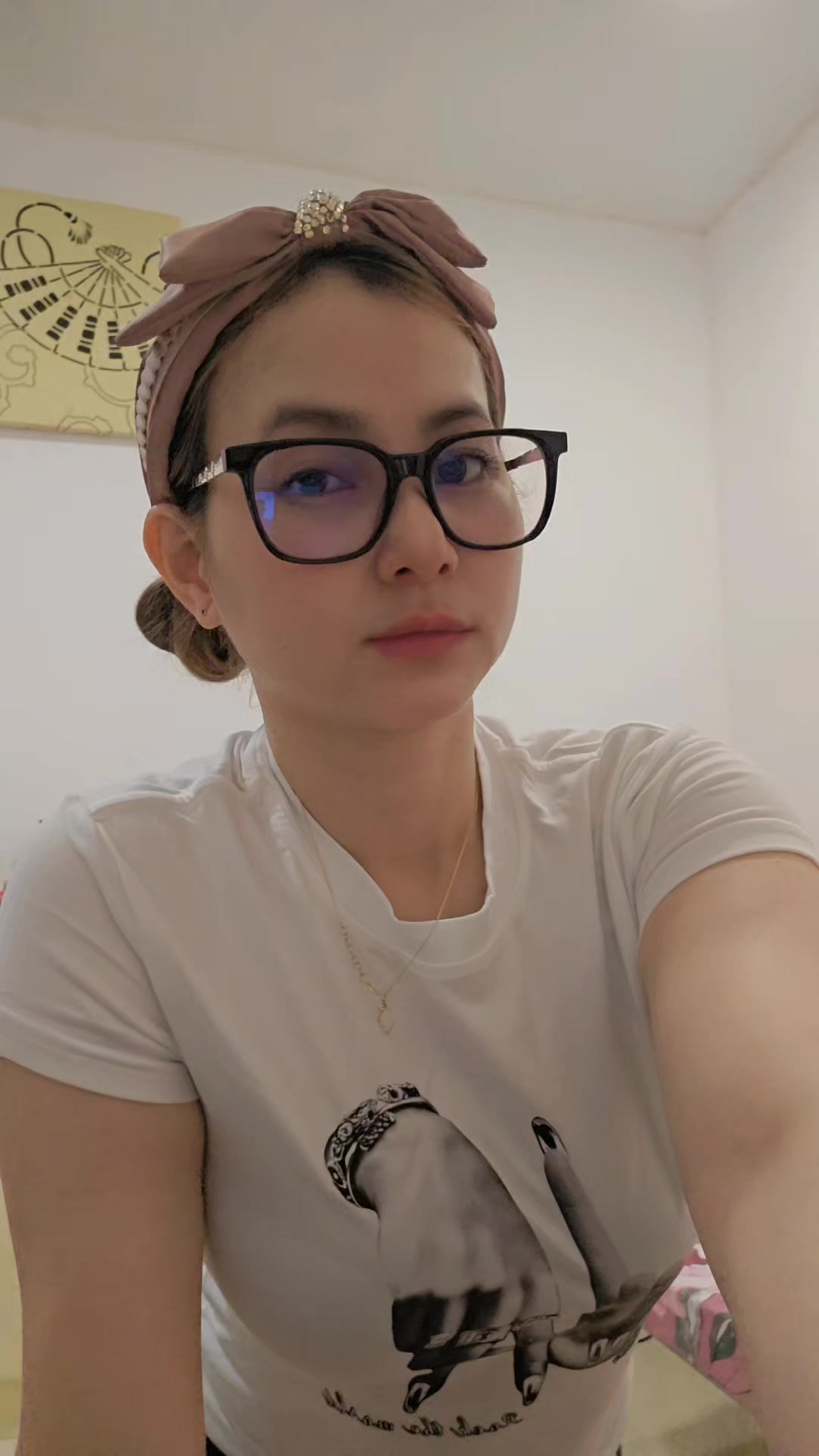 @Mira♌️