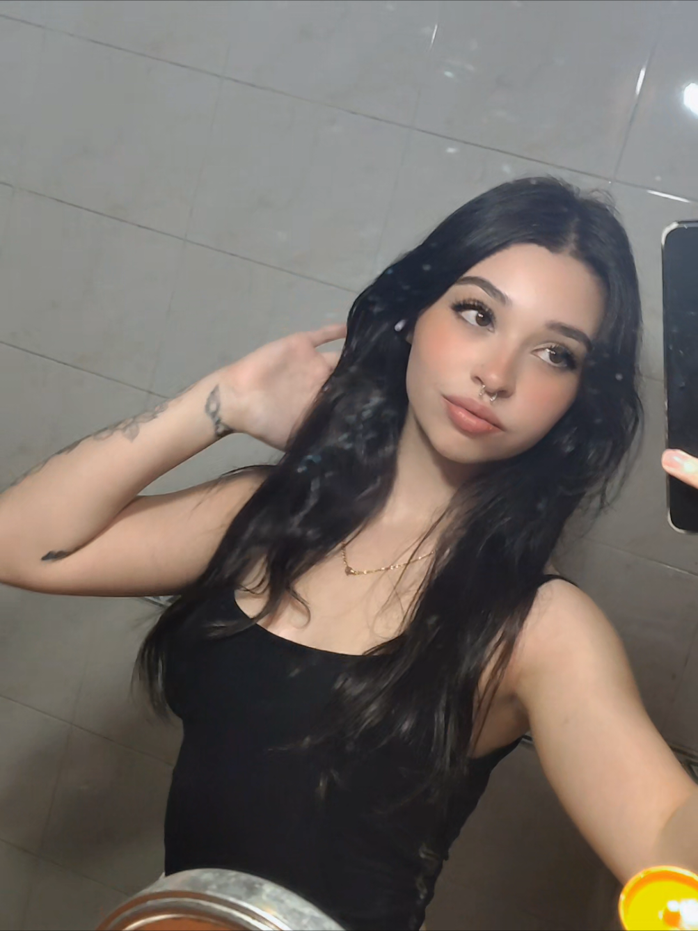 @_Beluuu_