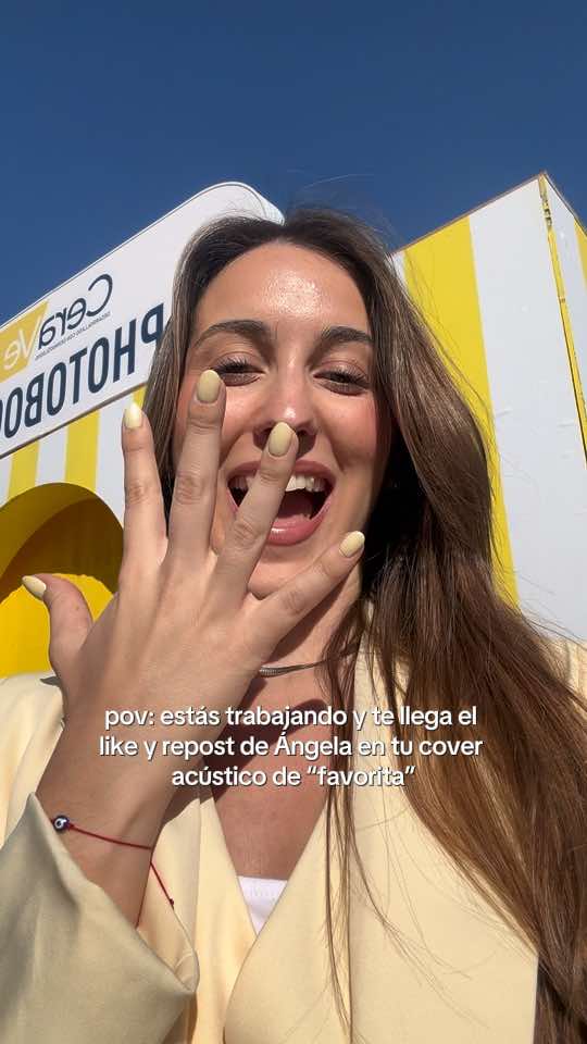 @Della