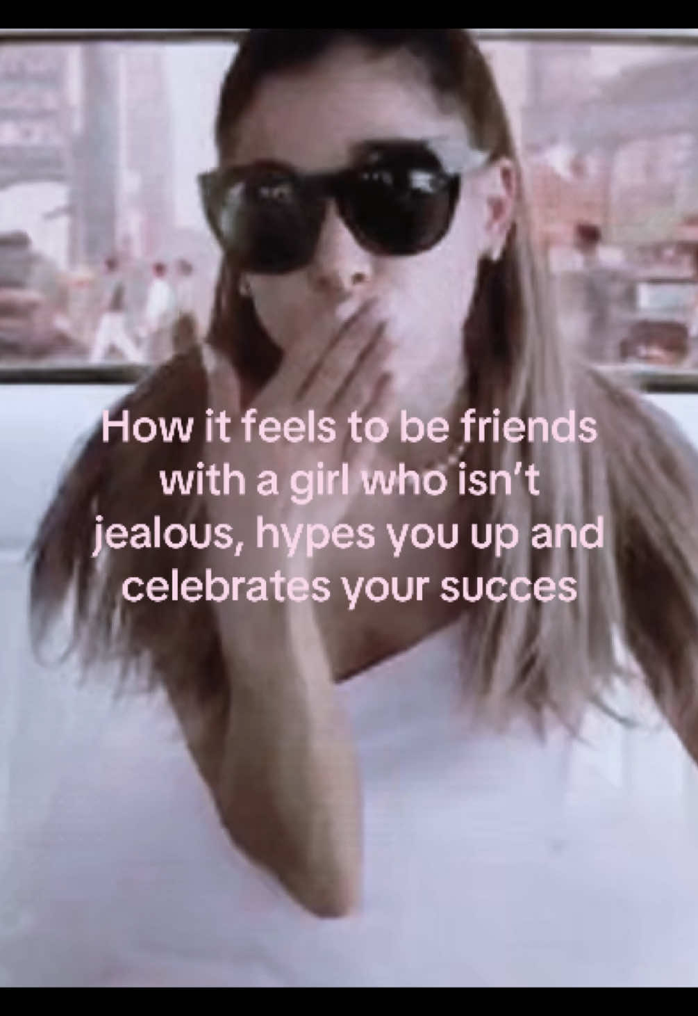 @ℰ