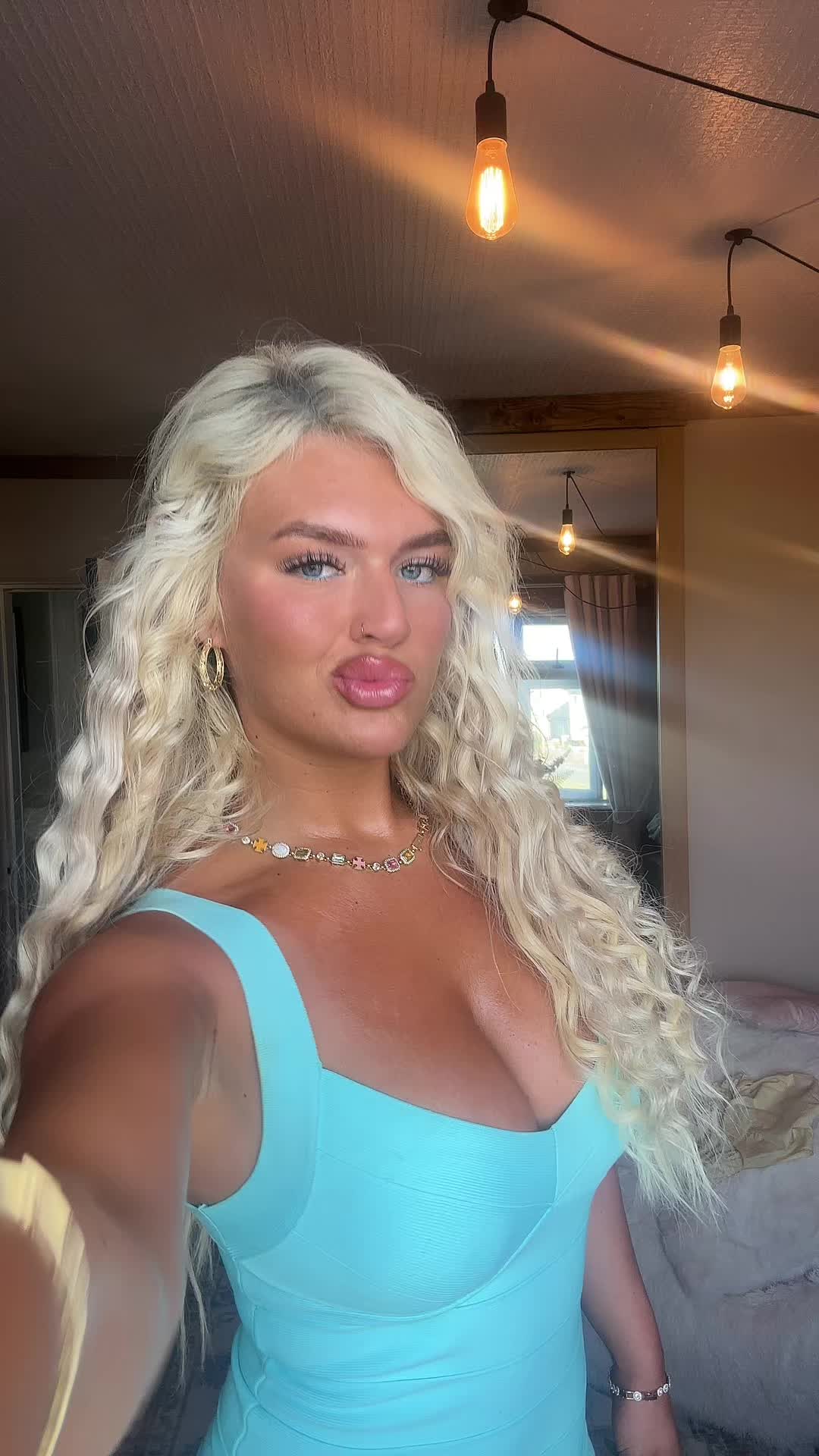 @ellielongton
